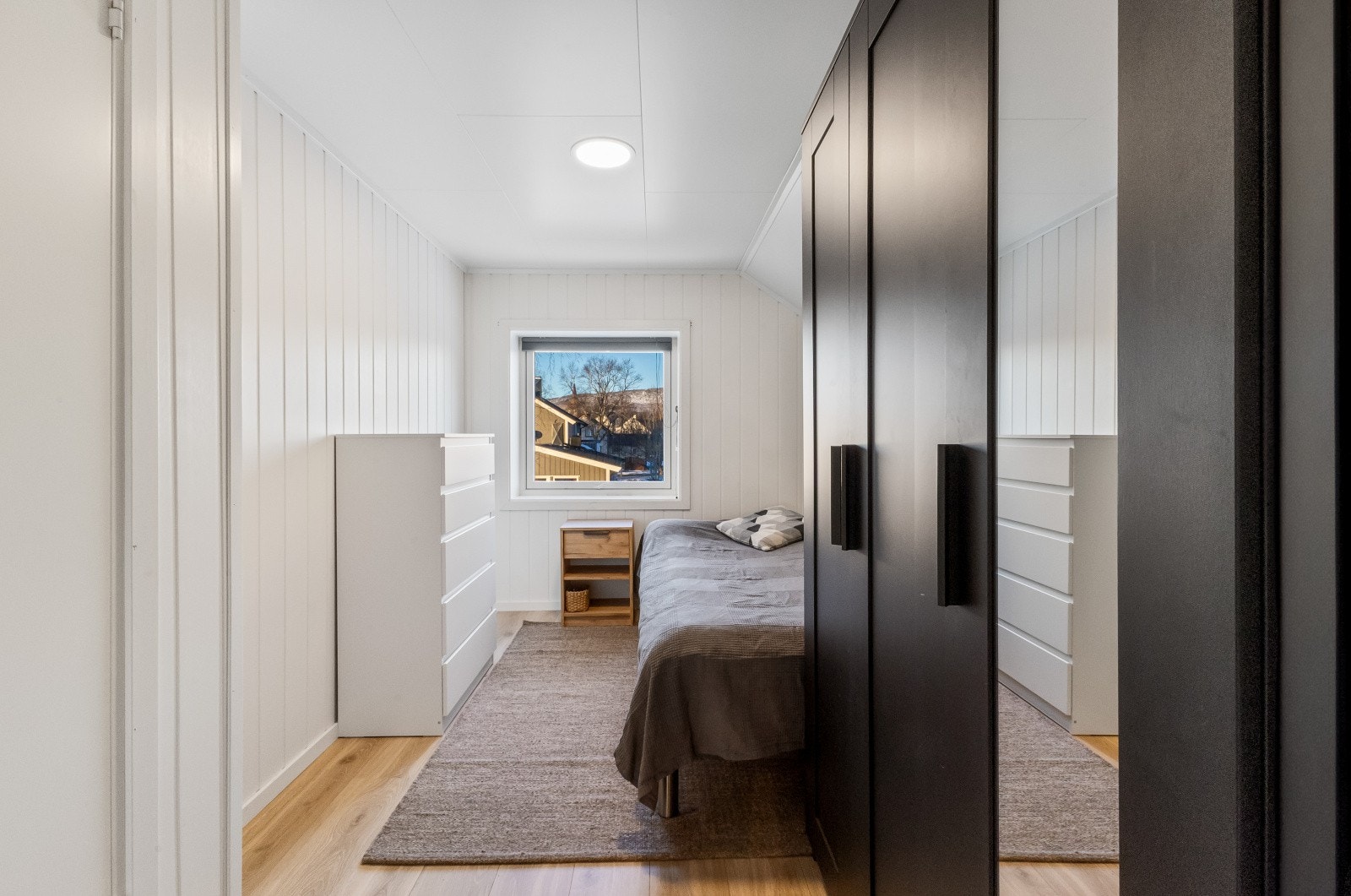 Hybel 1, soverom. Galleribilde