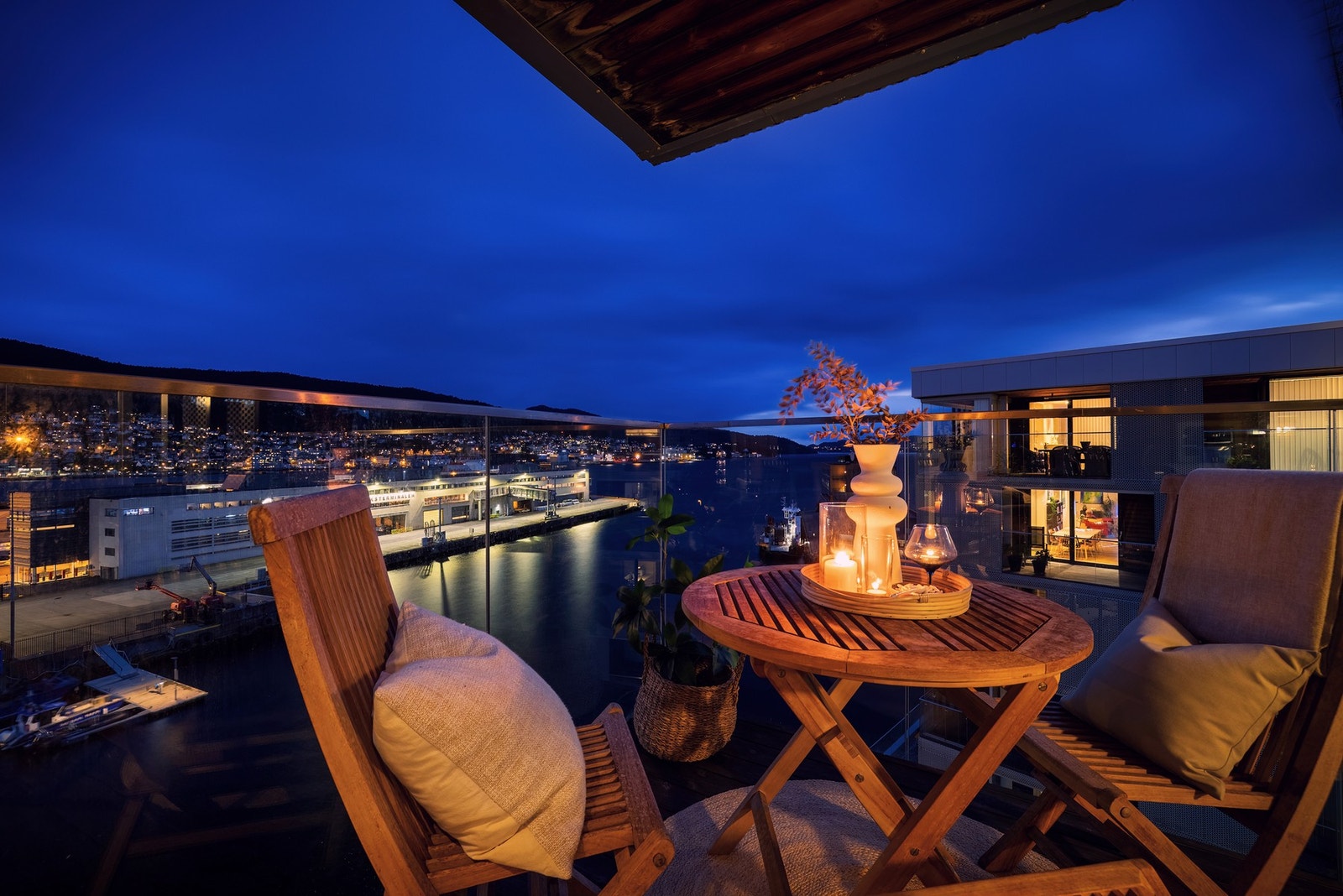 Utsikt som endrer karakter gjennom døgnet Galleribilde