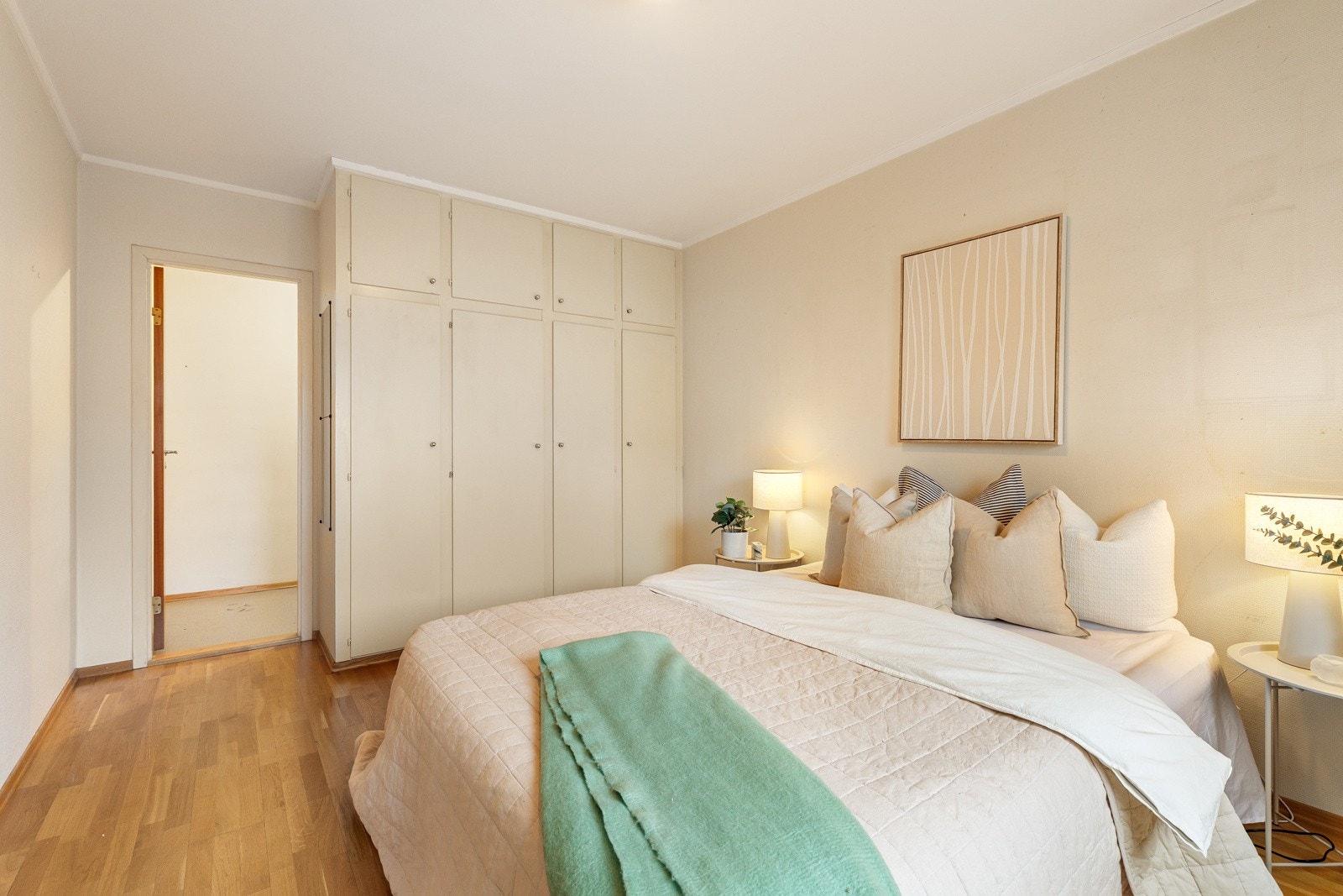 I tillegg er det adkomst til en bod, som egner seg perfekt som walk-in Galleribilde