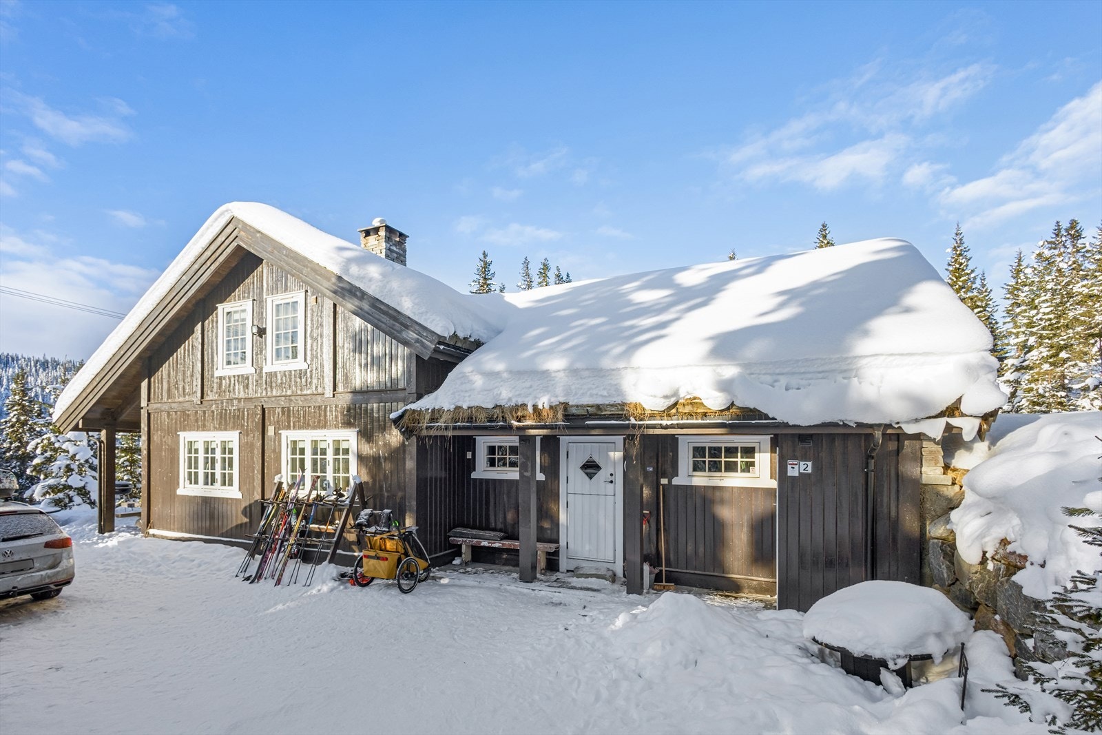 Innholdsrik hytte med to bad og fem soverom Galleribilde
