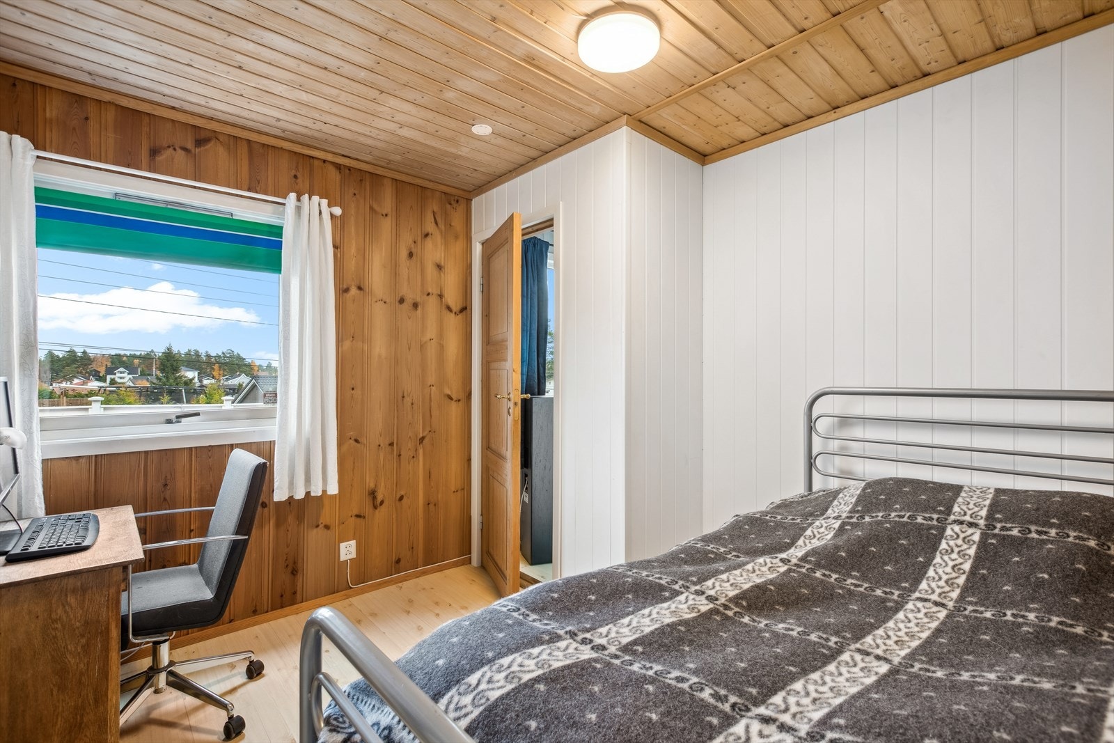 Soverom i underetasjen. Galleribilde