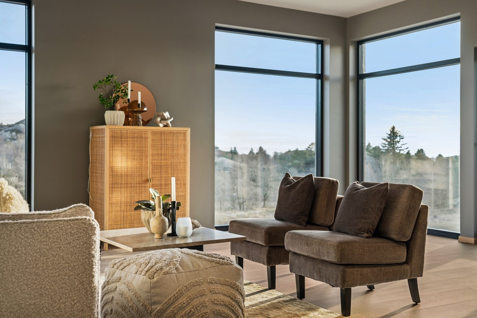 Plass til å dele små og store opplevelser med venner eller ta frem en god bok og lytte til musikk, alene. Galleribilde