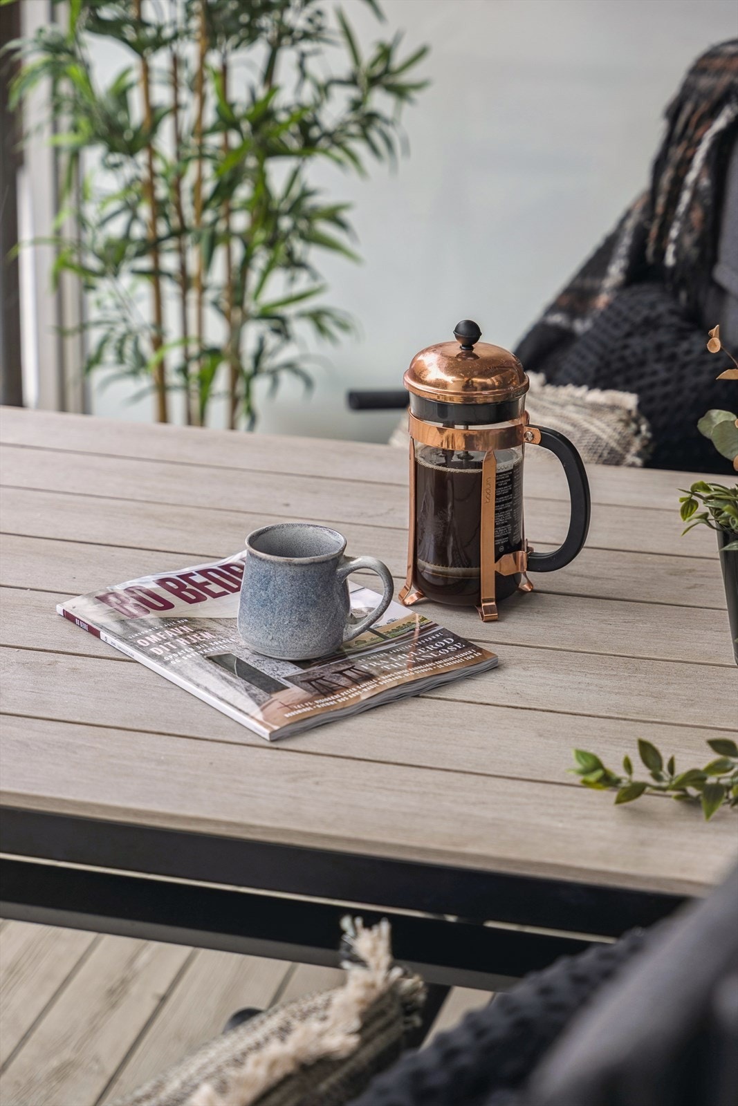 Her har selger nytt mange timer i sola Galleribilde