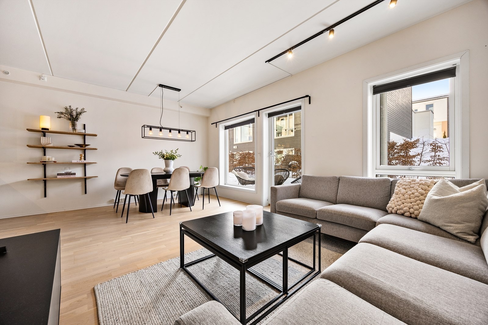 Mohsin Ali v/ Eiendomsmegler 1 har gleden av å presentere Bråtejordet 57! | Foto: Bjørnar Døhlen Galleribilde