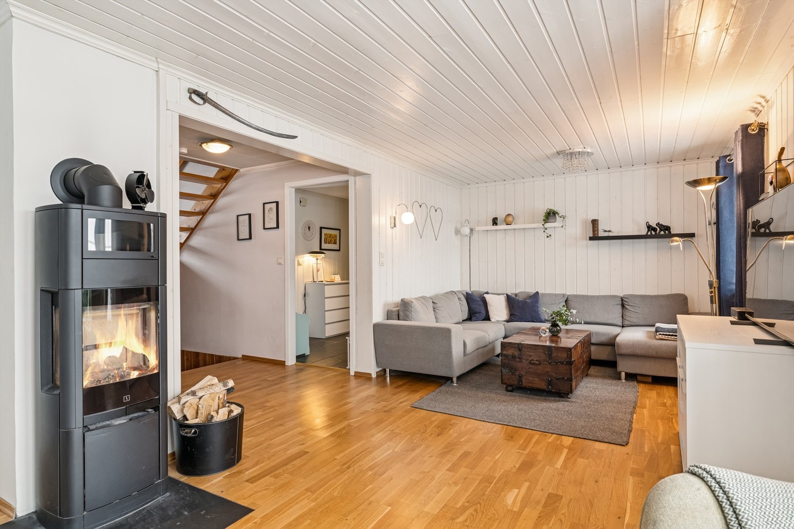 Stuen kan deles inn i flere soner. Galleribilde