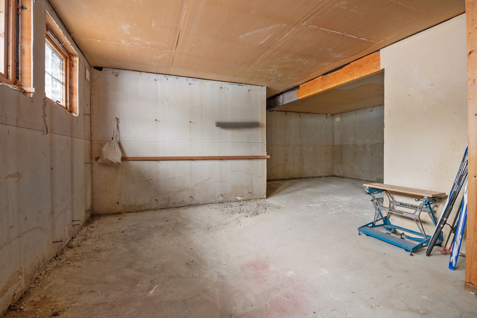 Kjelleren er delvis uinnredet. Galleribilde