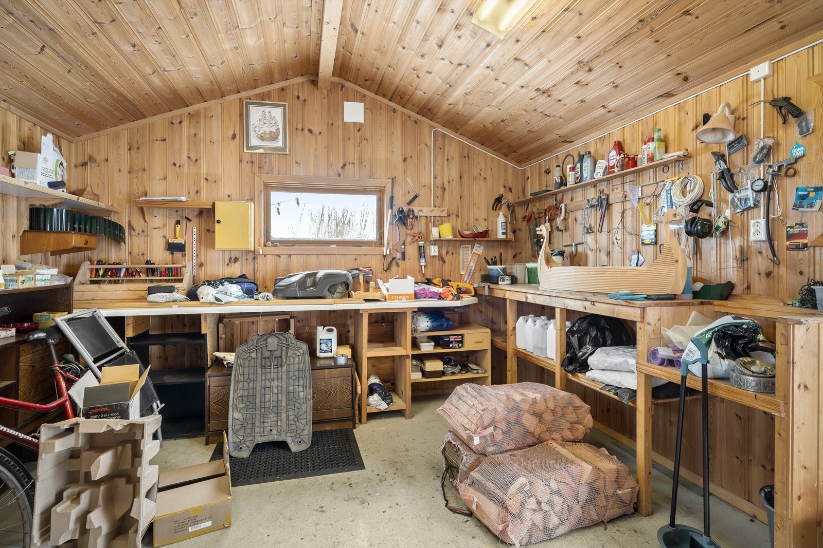 Bod i tilknytning garasje. Gulvvarme. Galleribilde