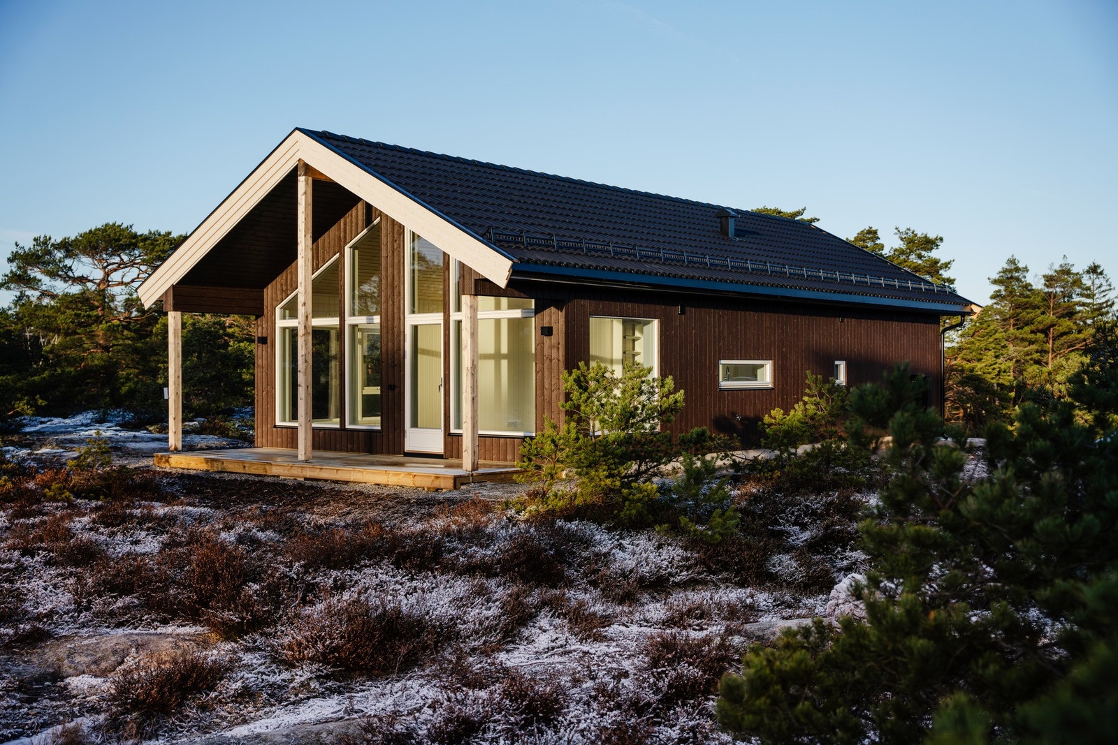 Bjørn Erik Thorbjørnsen v/ASK Meglergaarden har gleden av å presentere Blåsoppveien 69 (Foto: Studio 1838) Galleribilde