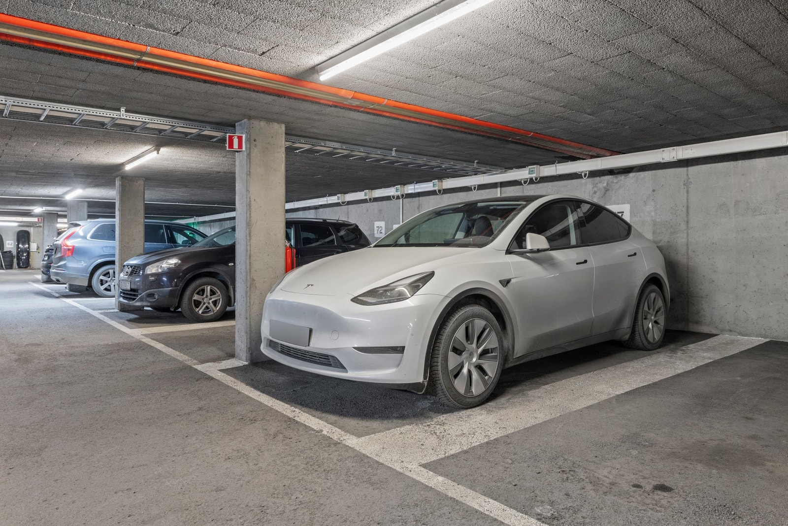 Garasjeplass Galleribilde