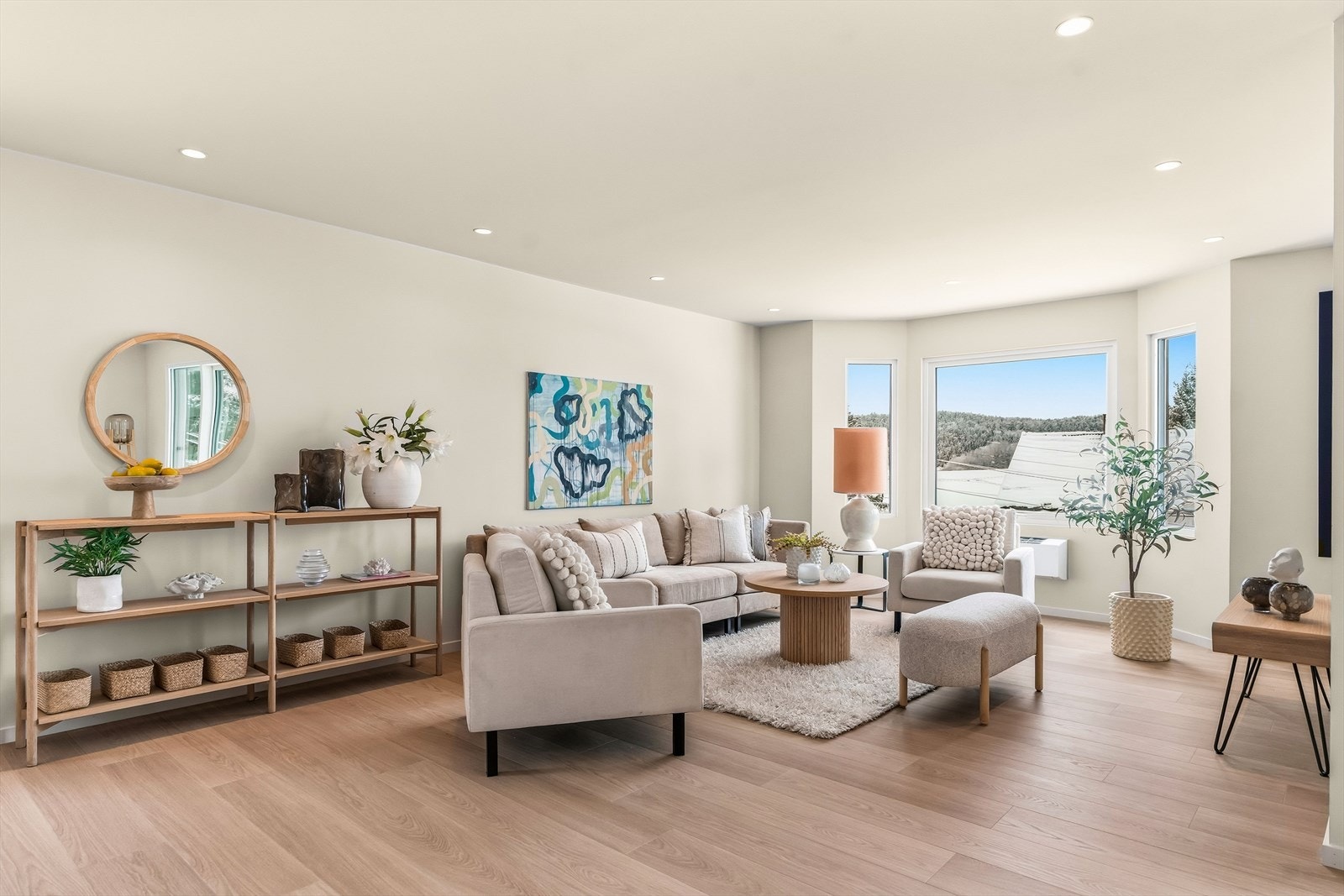 Det er downlights i himlingen. Galleribilde