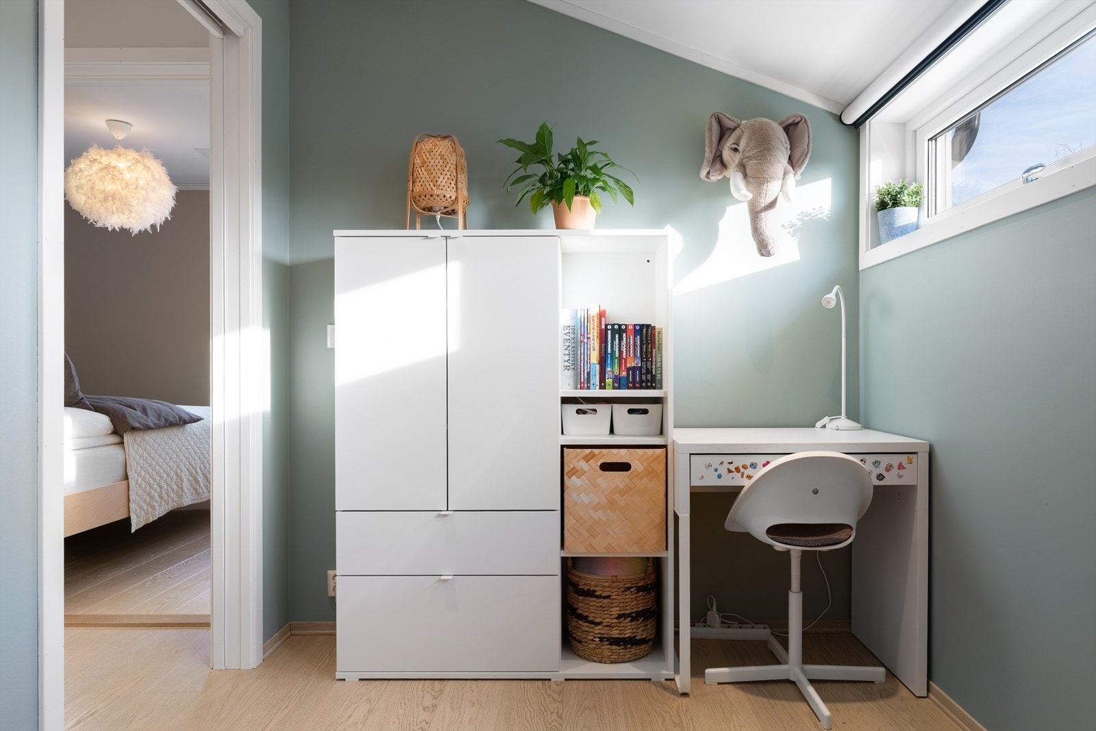 Et behagelig rom for både lek, arbeid og hvile. Galleribilde