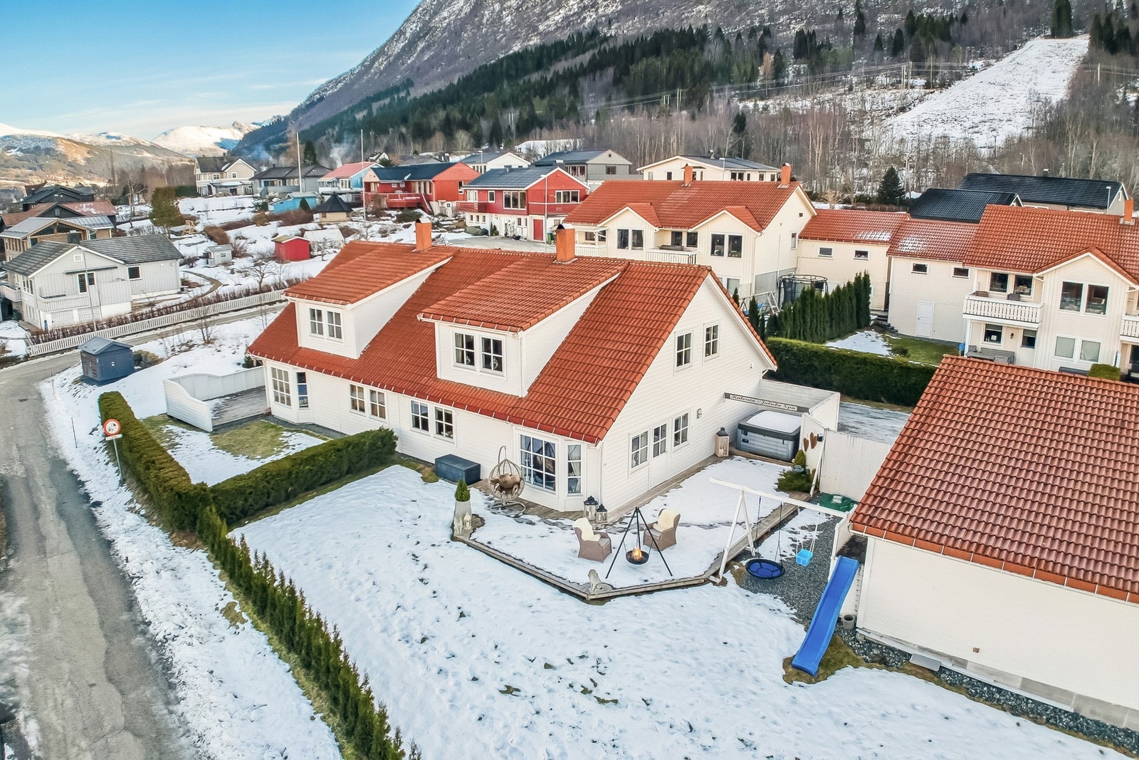 Velkommen til Hansholen 18! Foto: Galleribilde