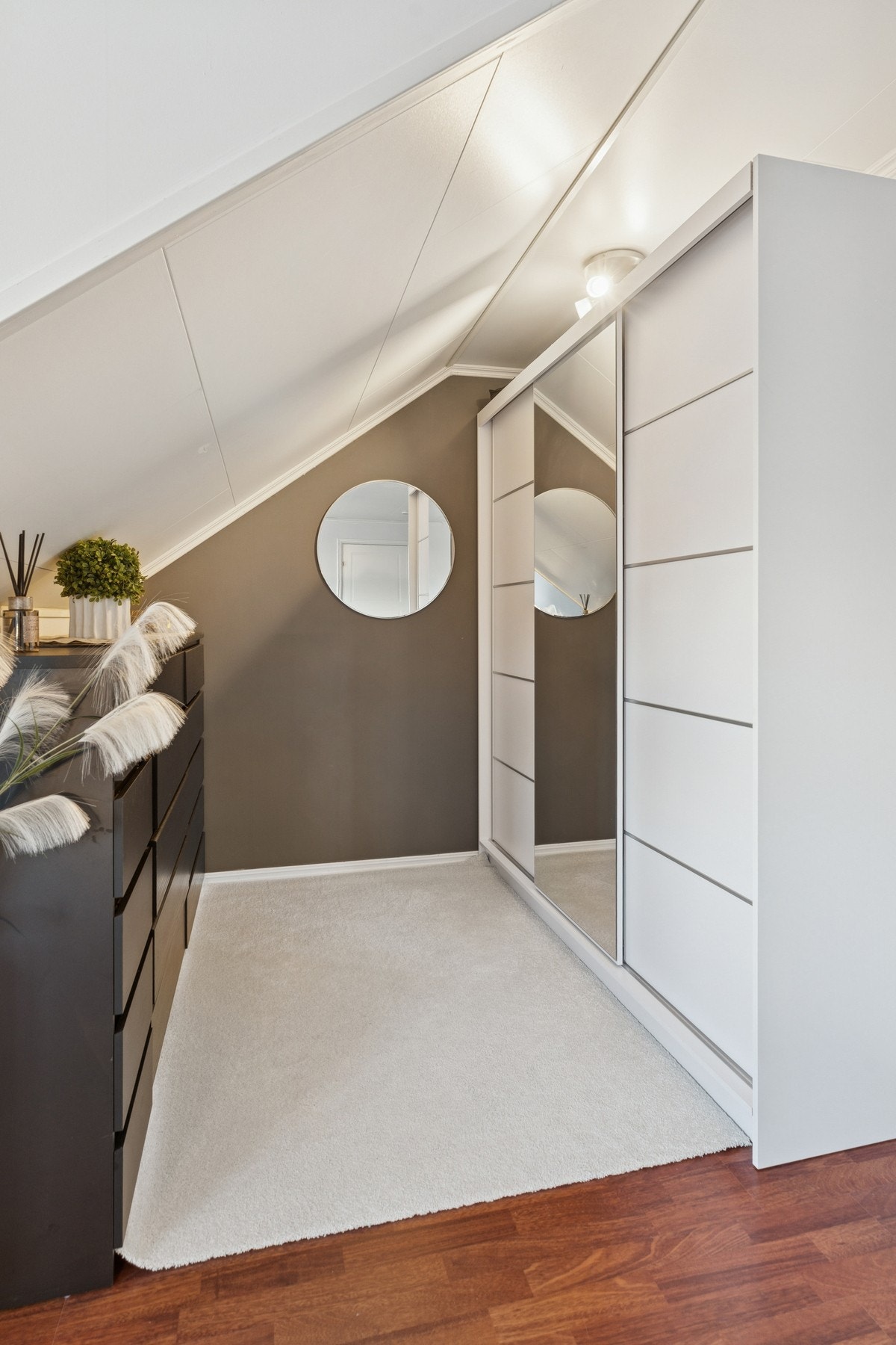 Godt med oppbevaringsplass. Galleribilde