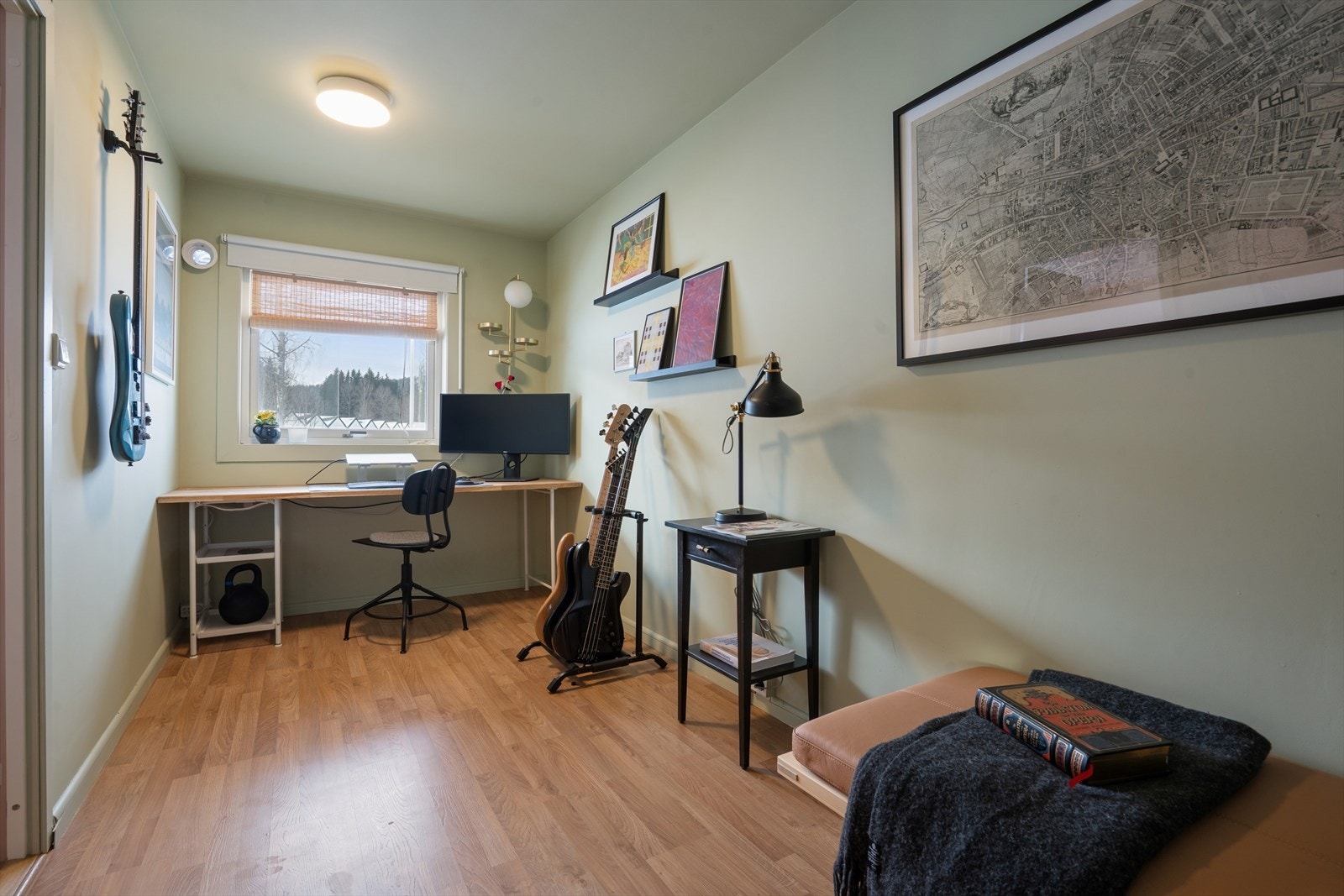 Soverom 3 er også av god størrelse og vil ha god plass til både seng og garderobe. Galleribilde