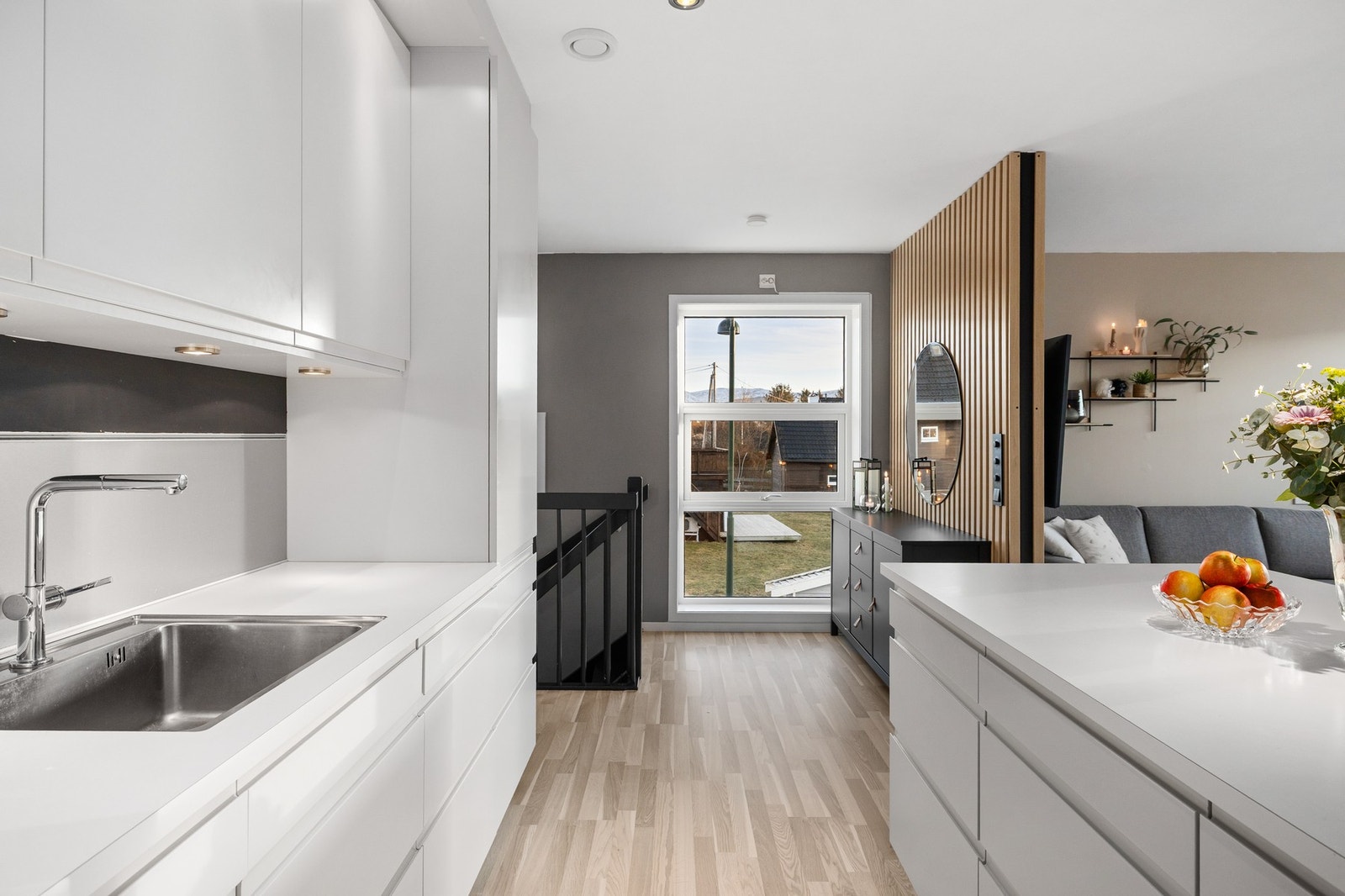 Boligen fremstår moderne og har balansert ventilasjon Galleribilde