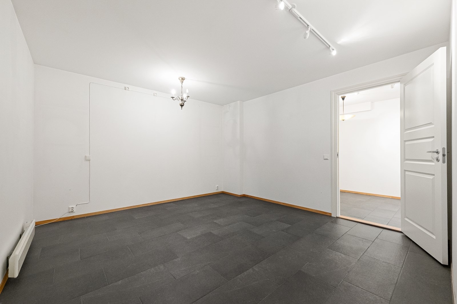 Kjellerrom (bod) på 15 kvm Galleribilde