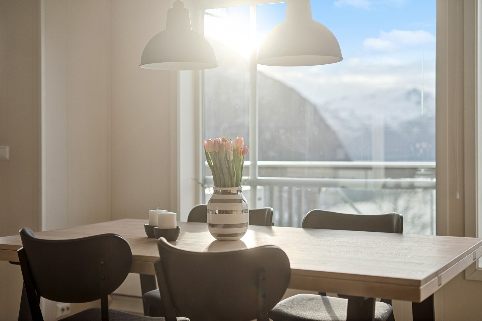 Det er balansert ventilasjon med varmegjenvinning i leiligheten. Galleribilde