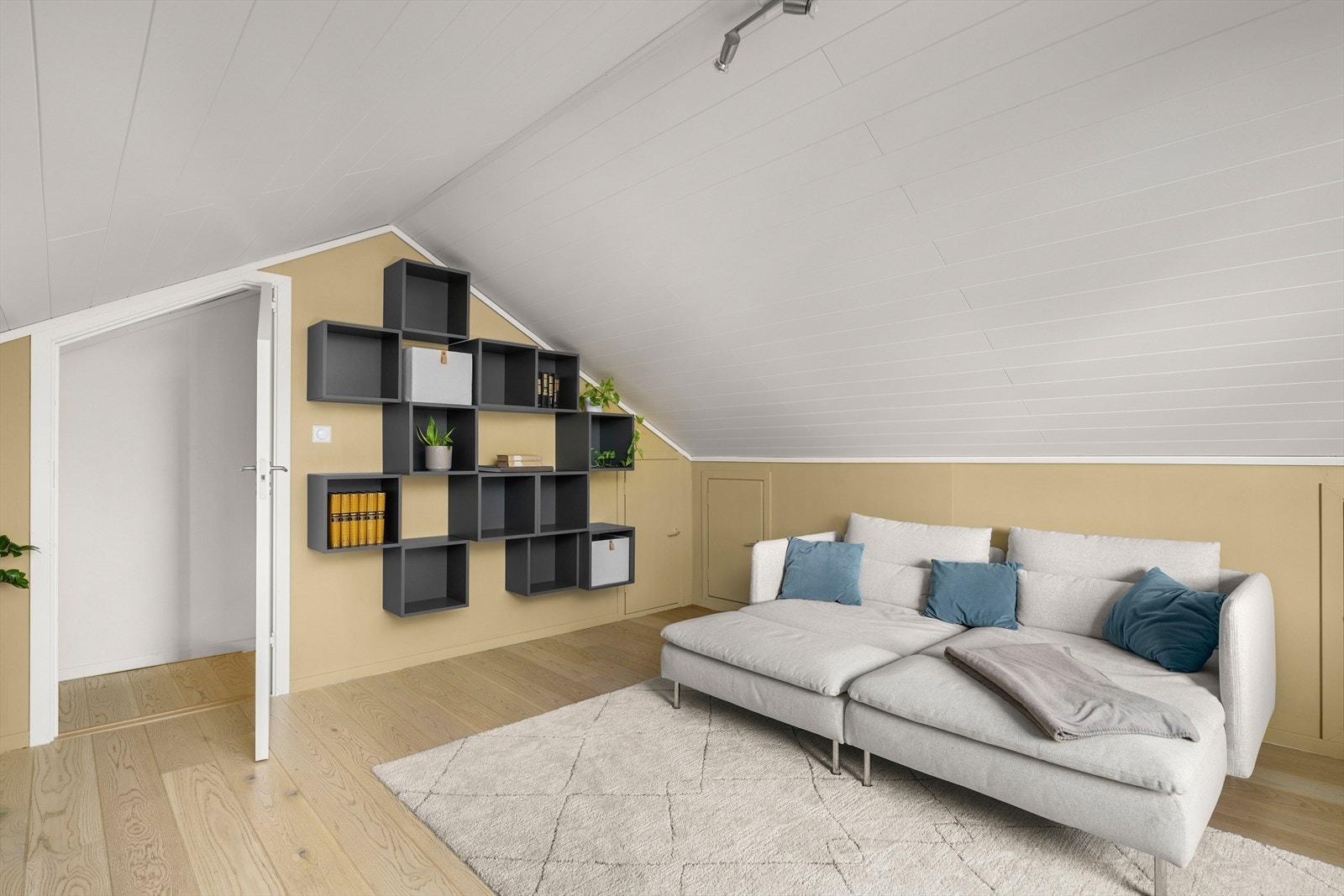 Loftstue Galleribilde