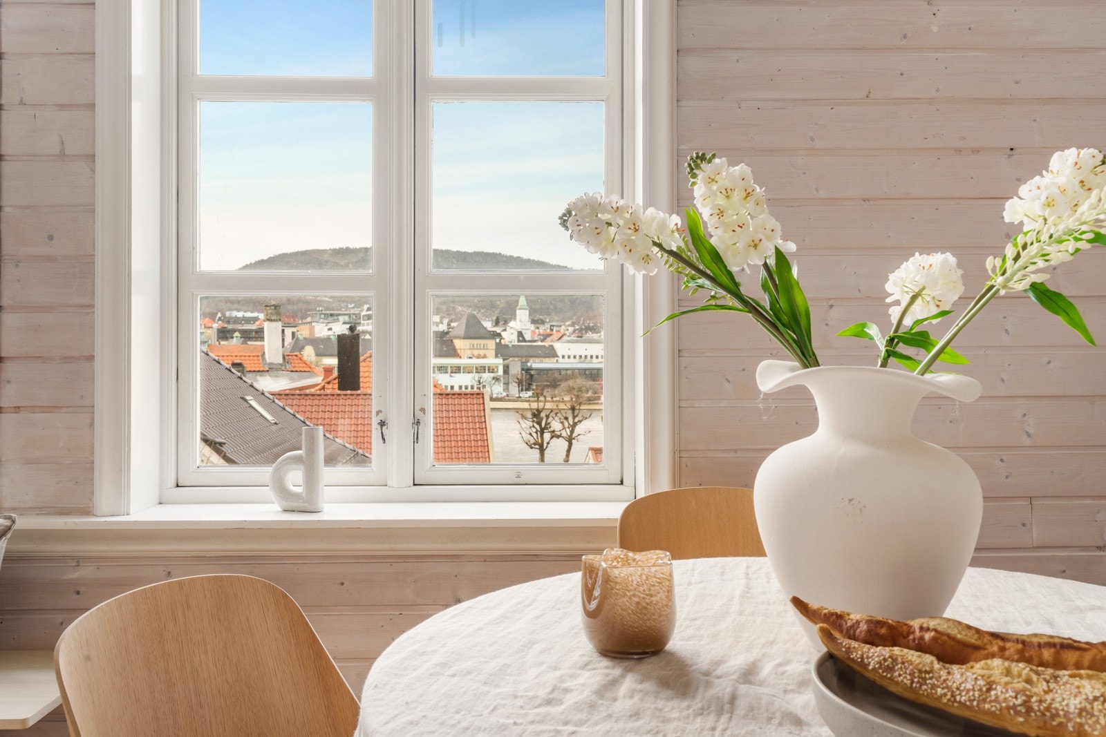 Midt i byen, men stille og rolig Galleribilde