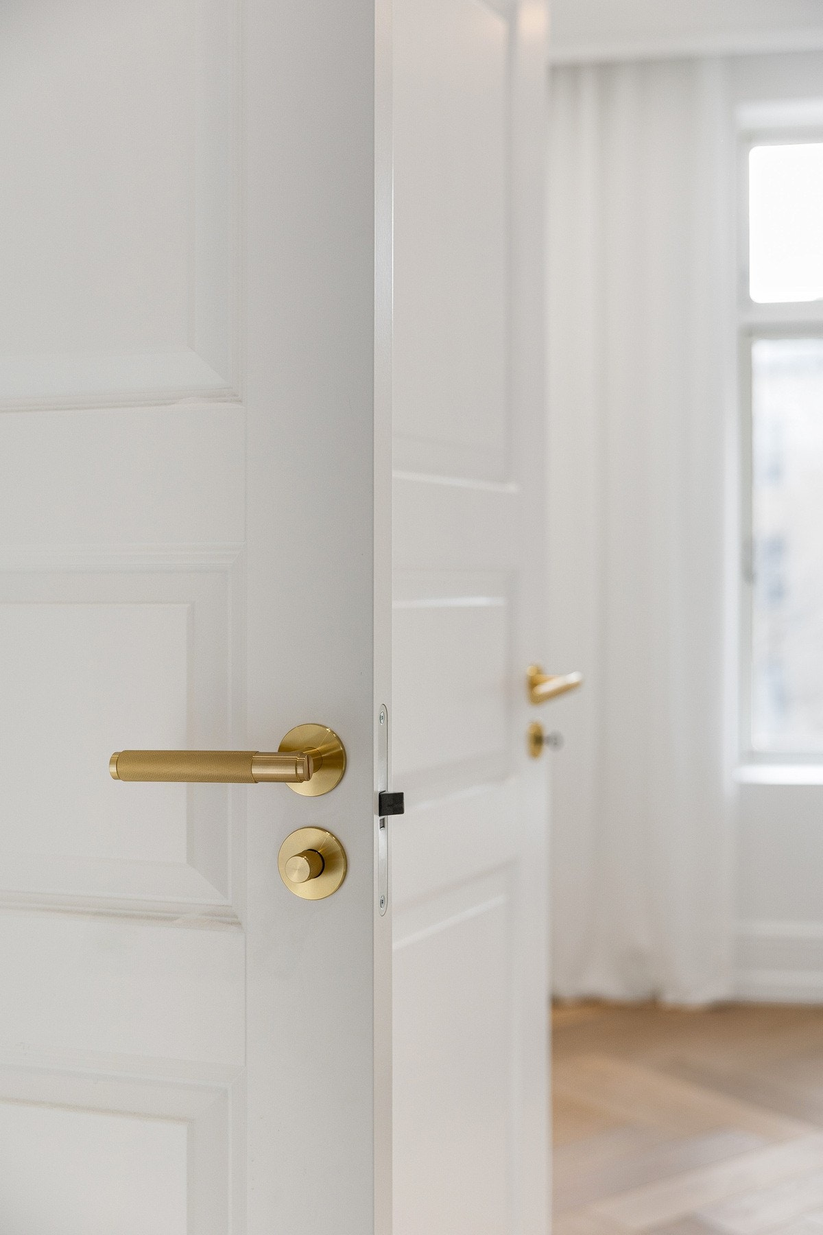 Dørhåndtak fra Buster + Punch. Galleribilde