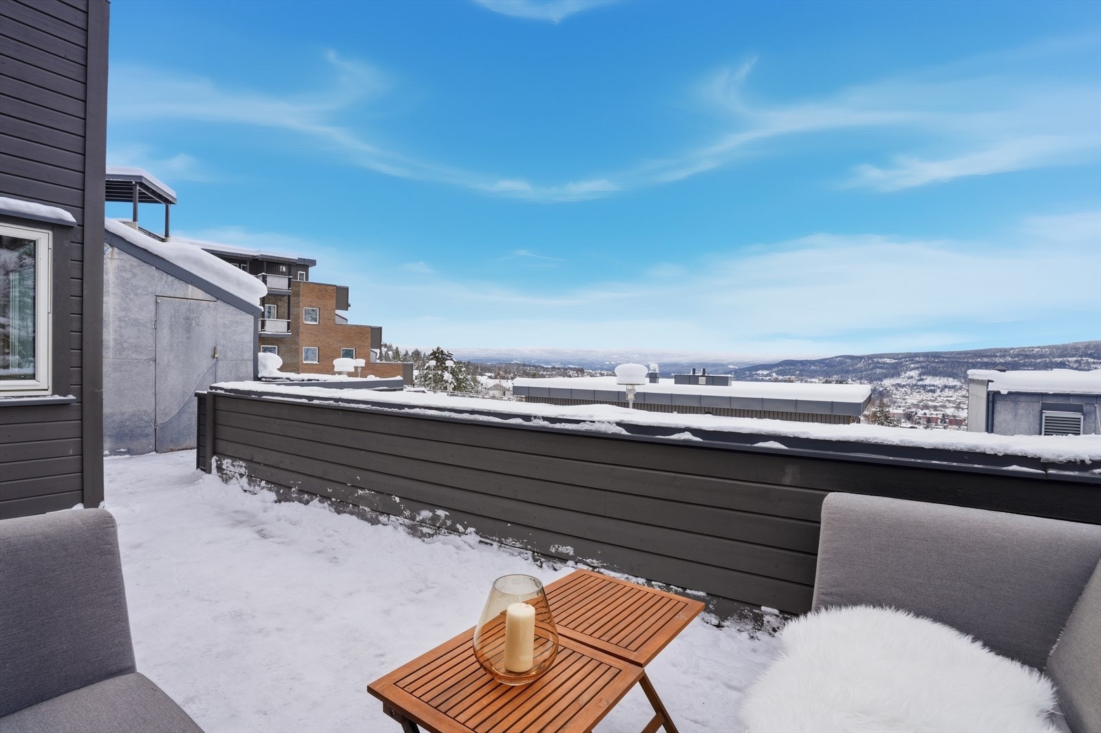 På balkongen er det også utvendig bod. Galleribilde