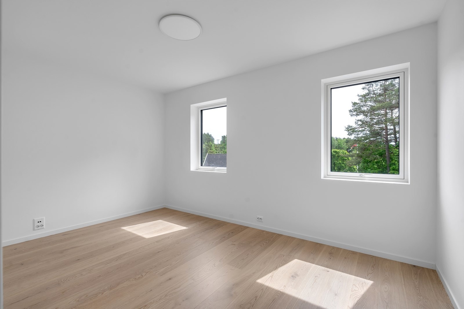 Hovedsoverom har god plass til dobbeltseng og garderobeskap. Galleribilde