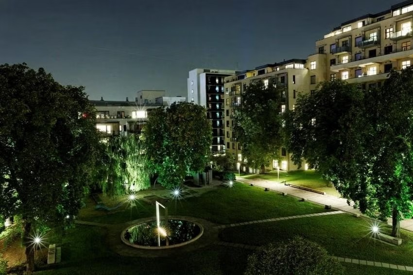 I 2005 og 2007 ble Pilestredet Park tildelt priser for god byarkitektur. Galleribilde