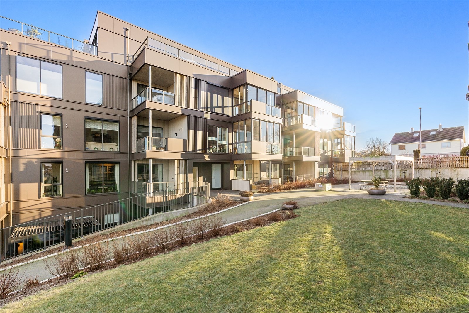 Kyrre Otto v/Eiendomsmegler1 Jærmegleren har gleden av å presentere Vestervegen 12. Fotograf: Eivind Dirdal Galleribilde