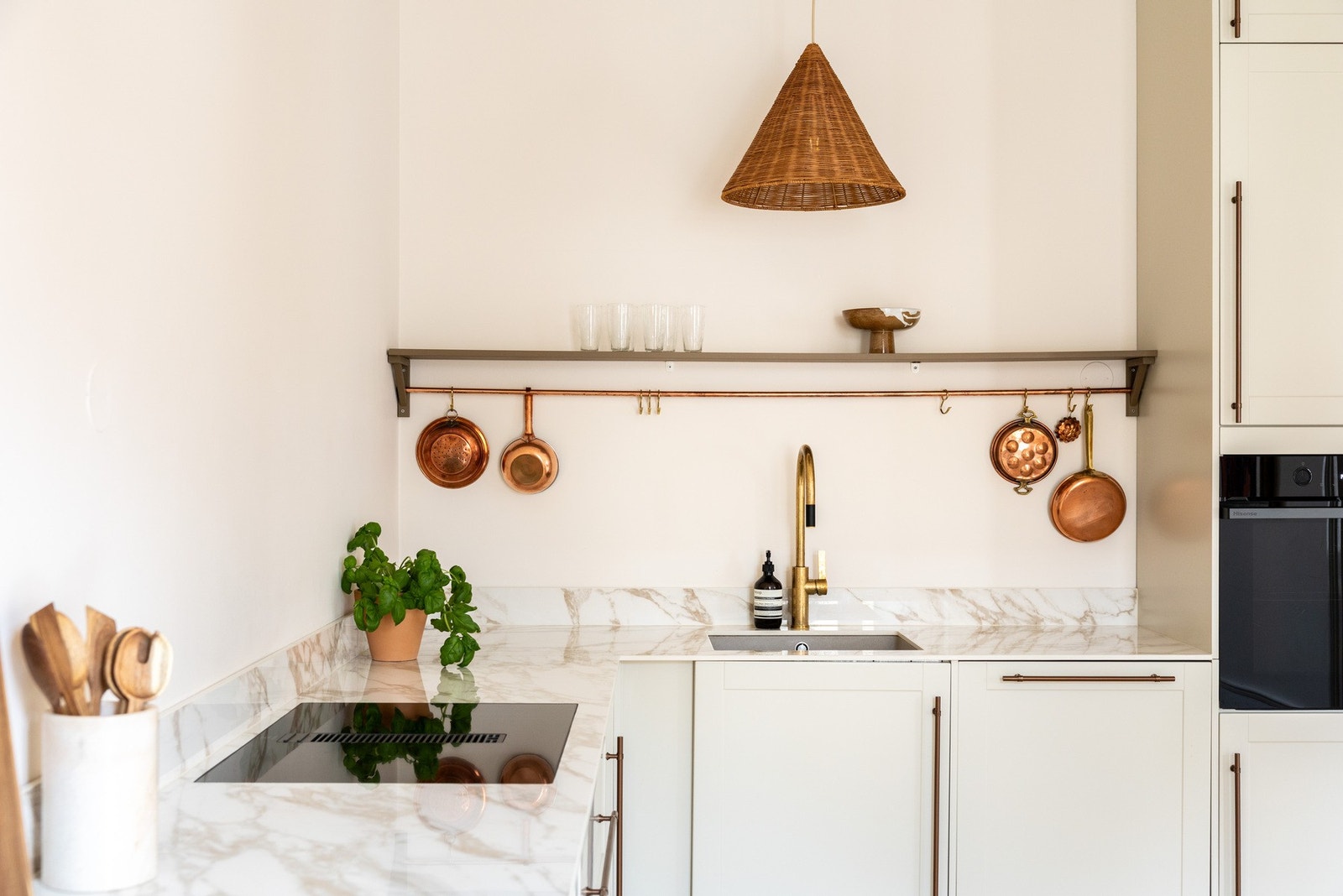 Eksklusiv keramisk benkeplate. Galleribilde