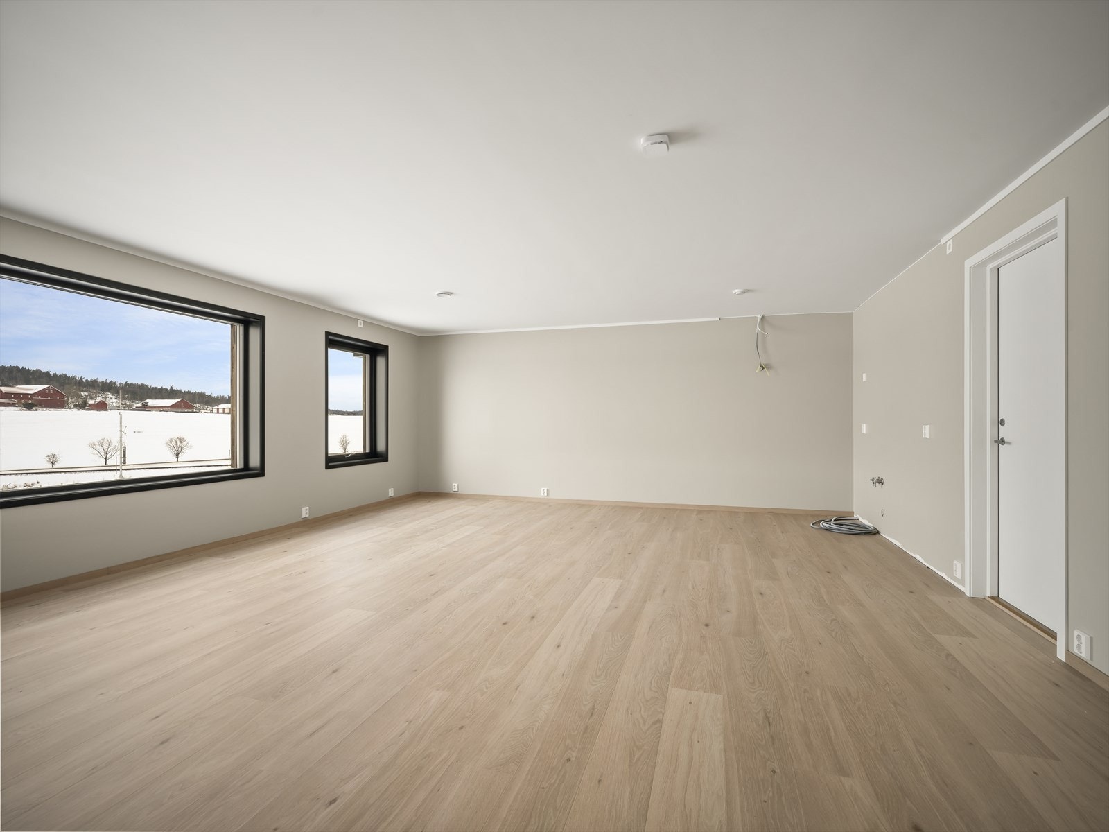 Kjellerstue - klargjort for kjøkkeninnredning Galleribilde