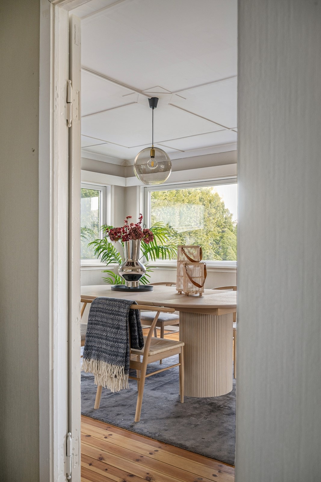 - Det er flyttet dører både i 1. og 2. etasje for å gjøre soverom og stuer mer funksjonelle - Galleribilde