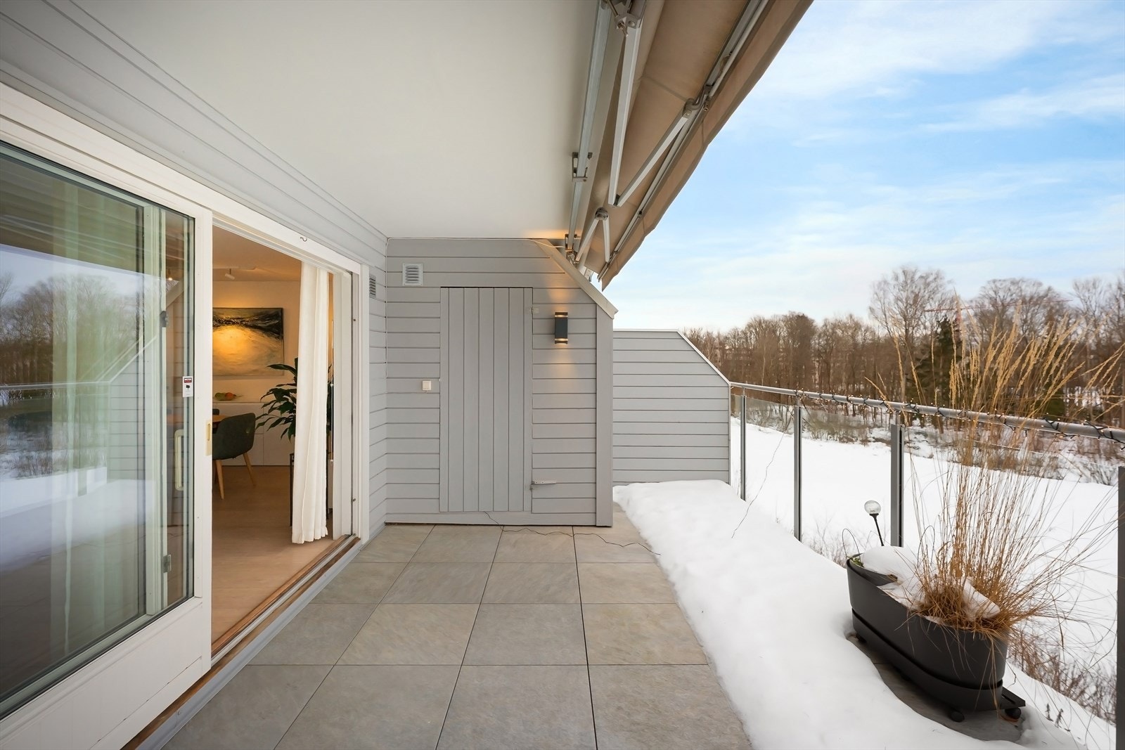 Solrikt med flott utsyn. Galleribilde