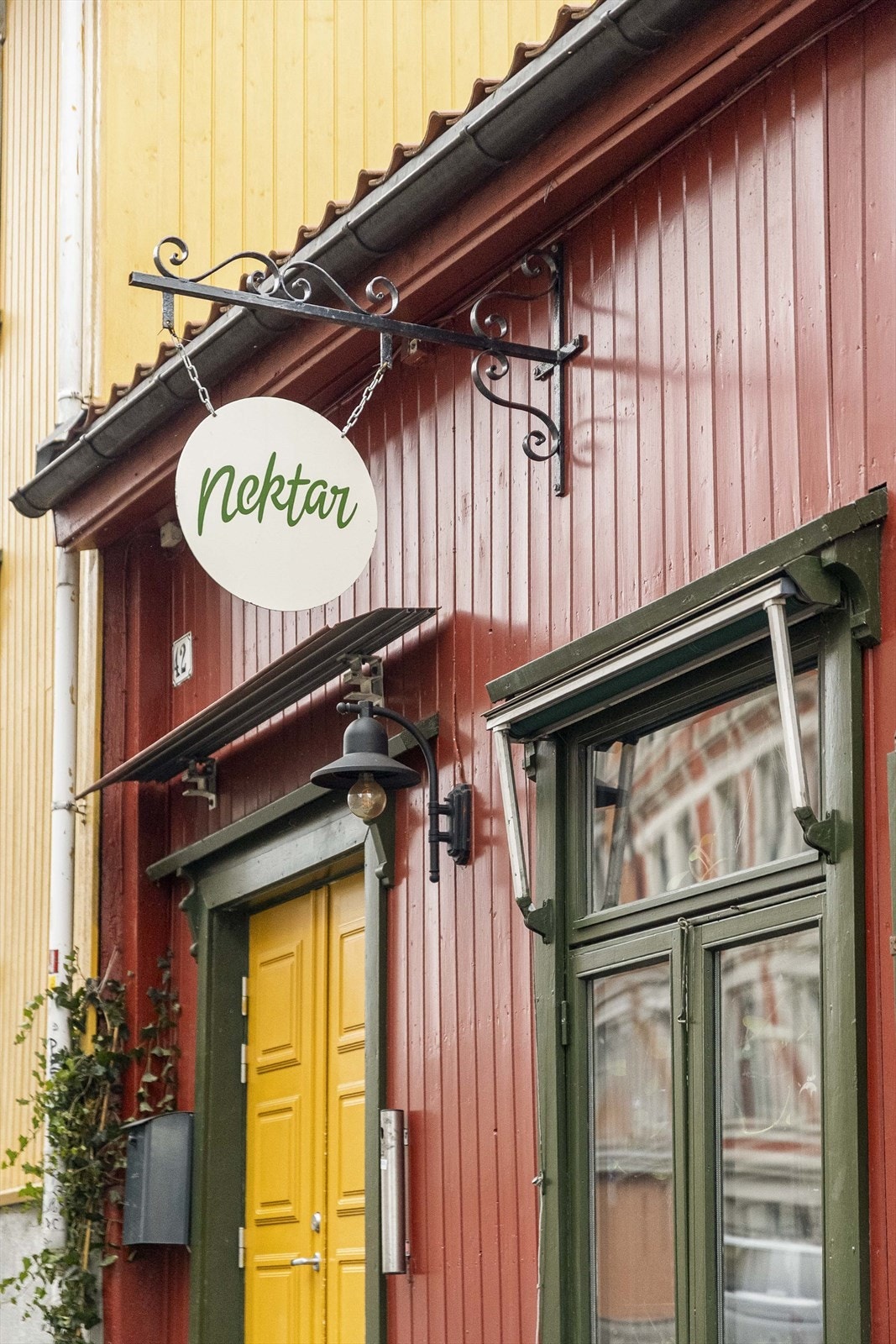 Utforsk de mange spennende kafeene og barene i nabolaget. Galleribilde