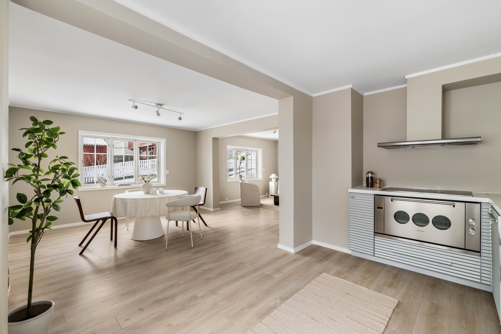 Moderniseringen er gjort på en smakfull og gjennomtenkt måte, samtidig som det klassiske uttrykket er bevart. Galleribilde