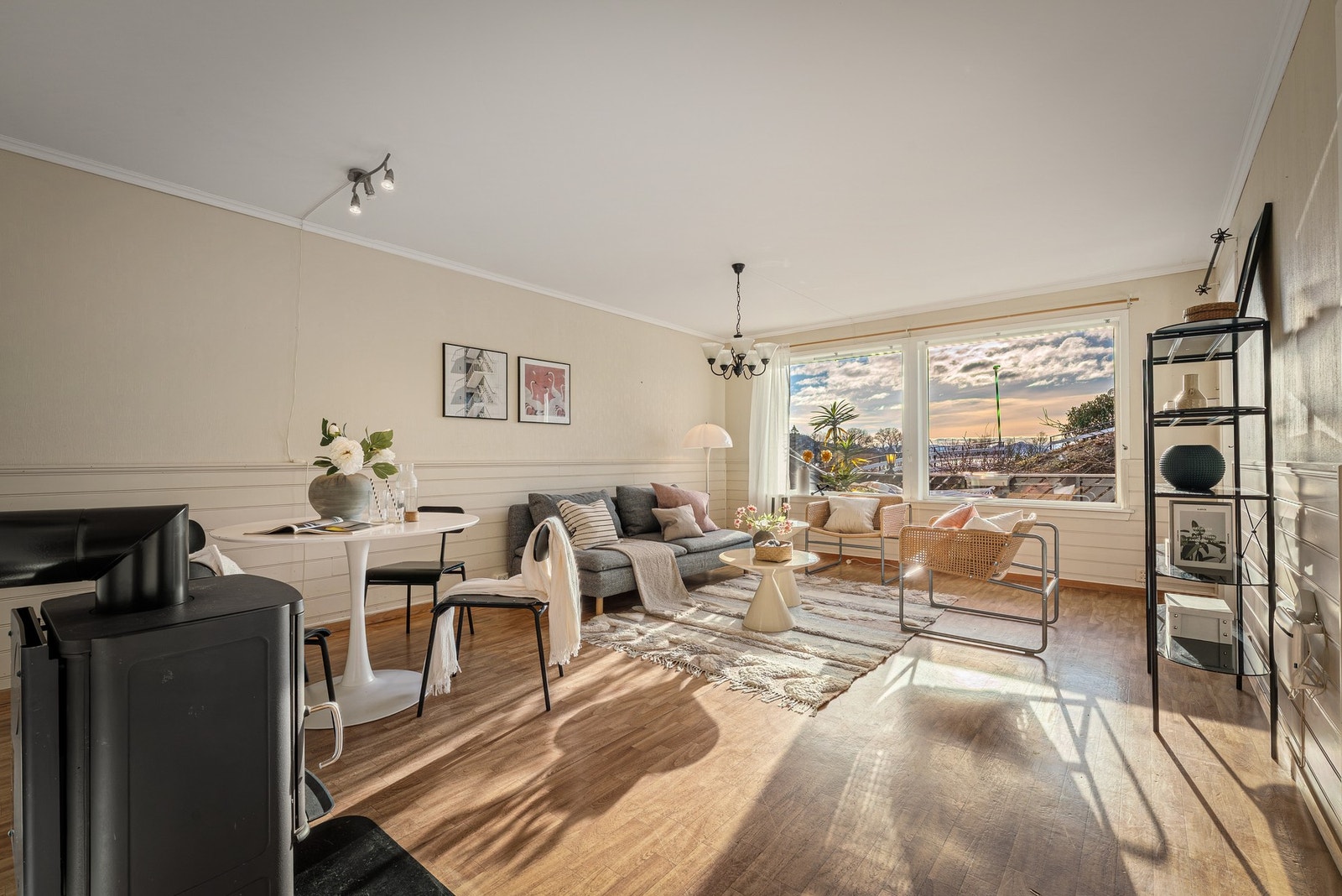 - PrivatMegleren v/ John Lampe har gleden av å presentere Fagerbakken 5 - Galleribilde