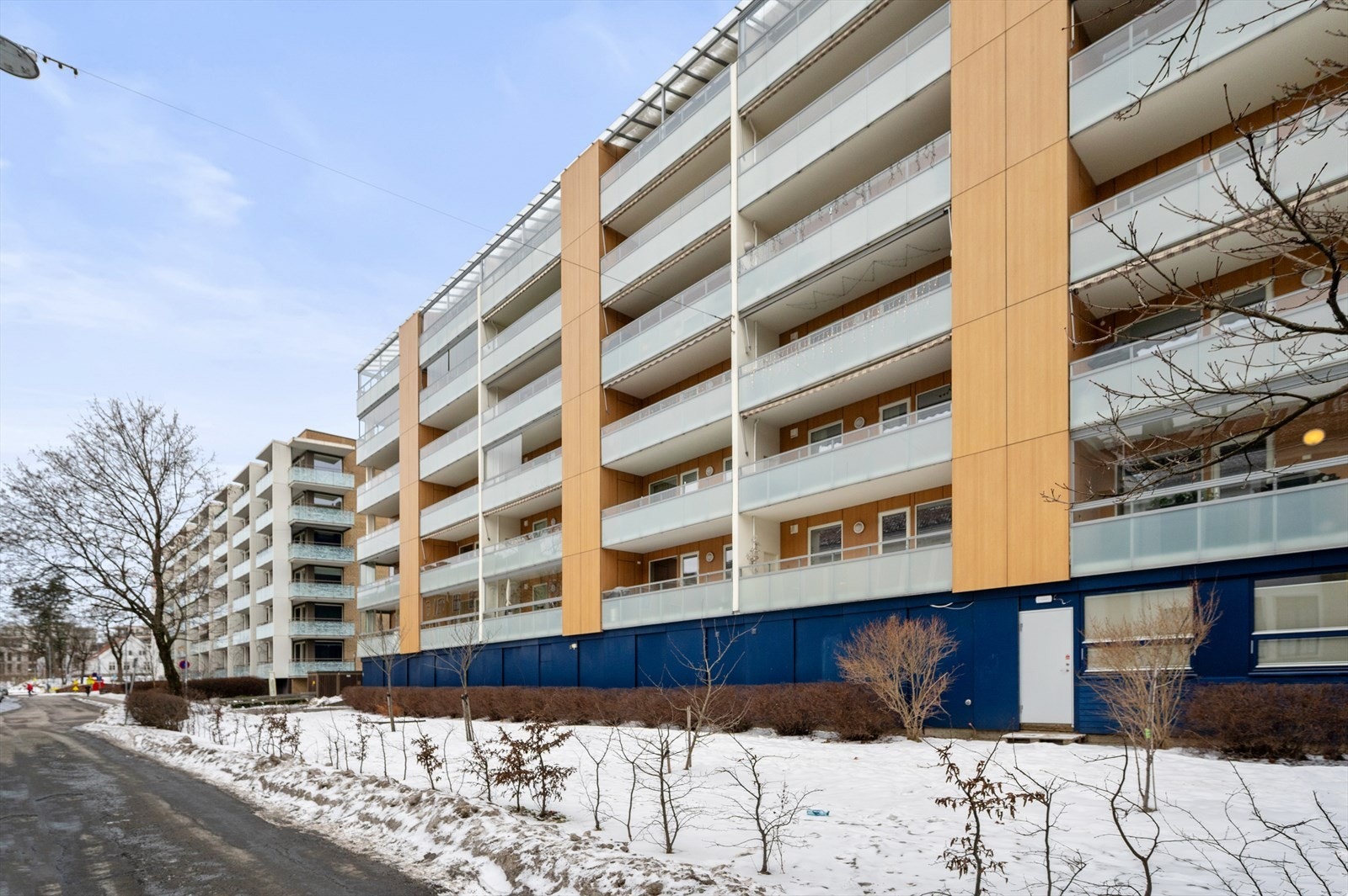 Fasade. Leiligheten har en sentral og attraktiv beliggenhet med kort vei til "alt". Galleribilde