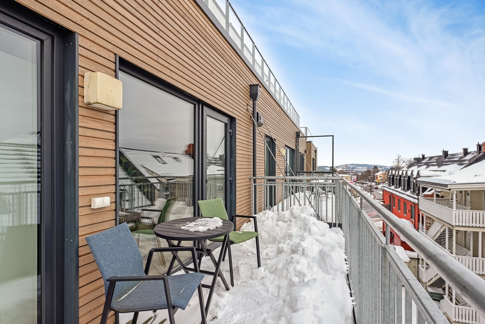 Her får du god plass til hagemøbler. Galleribilde