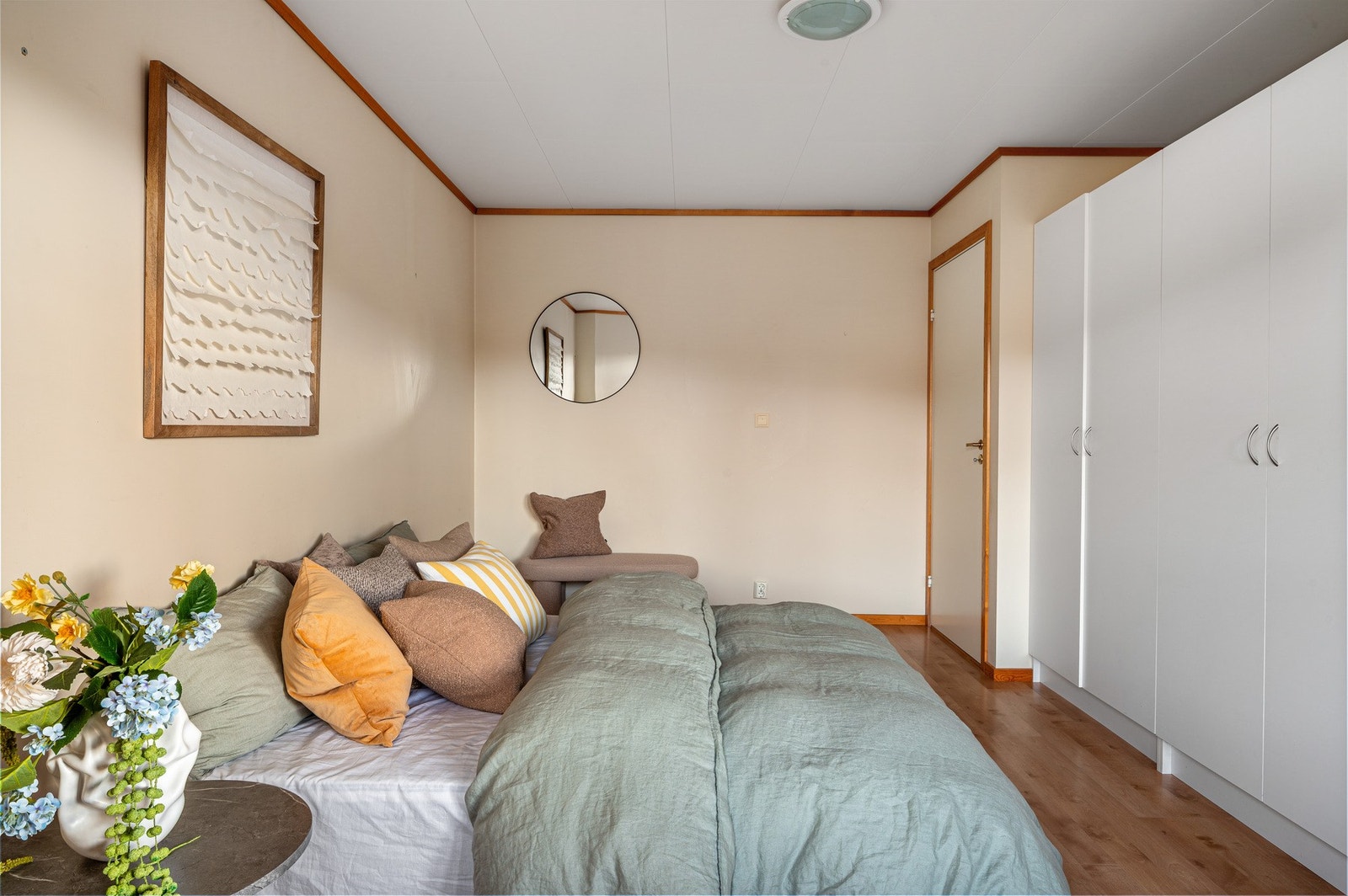 Rommet måler 15,1 kvm Galleribilde