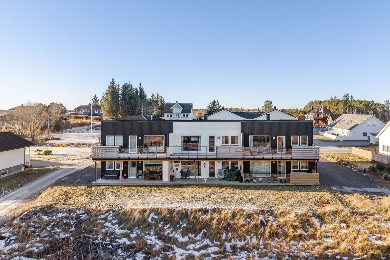 Meget flott andelsleilighet med sentral og attraktiv beliggenhet på Sistranda Galleribilde