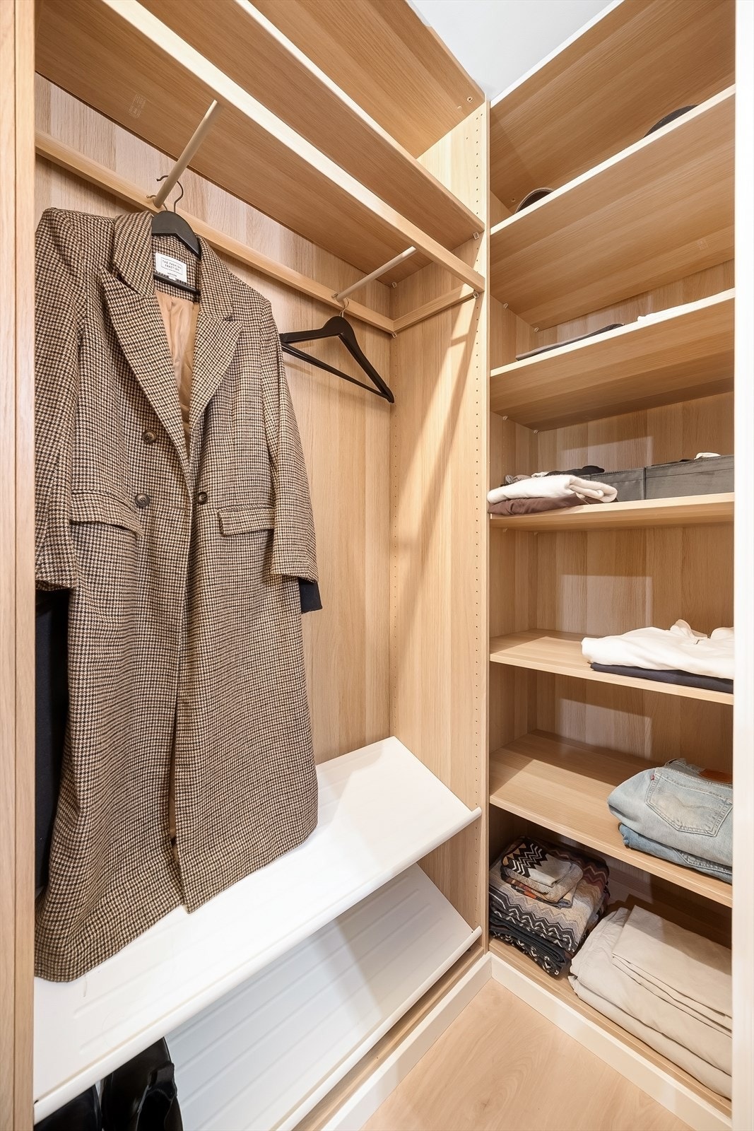 En smart innredning utnytter plassen maksimalt og gir god oversikt. Galleribilde