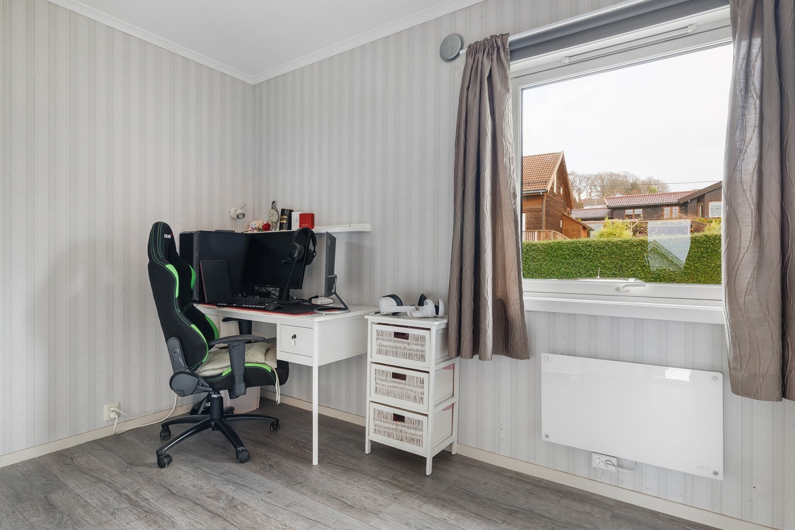 Soverom 3, passer perfekt som barnerom, gjesterom eller kontor, alt etter behov. Galleribilde