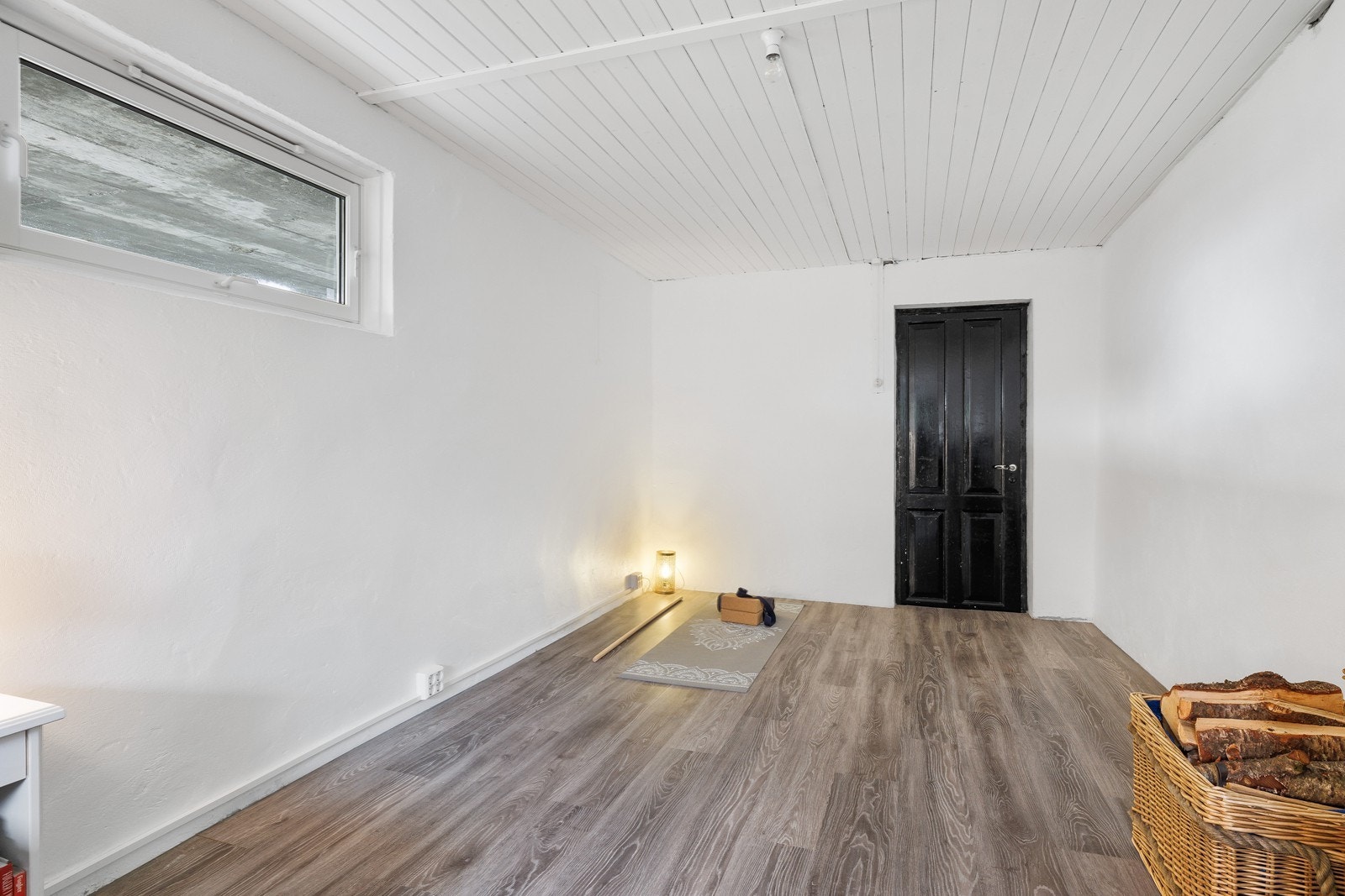 Kjellerstue Galleribilde