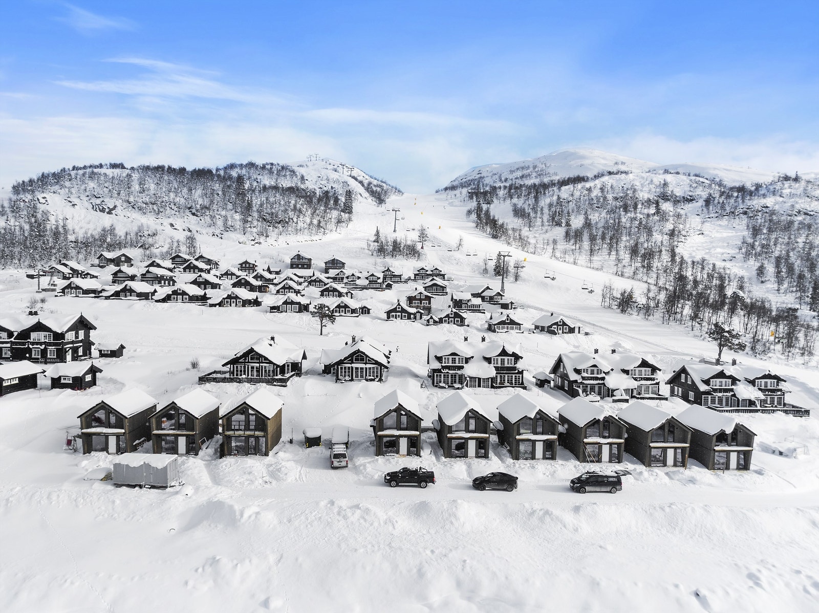 Beliggenheten er ypperlig, midt i smørøyet av Holtardalen! Foto: A7 Media. Galleribilde