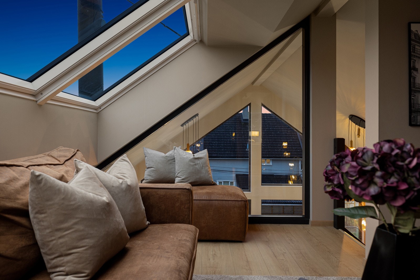 Dette er en sjelden mulighet til å sikre seg en helt ny enebolig klar for innflytting! Galleribilde