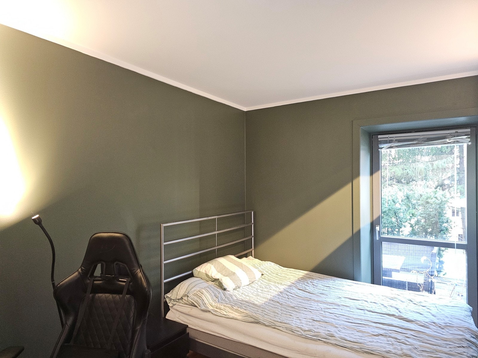 Nylig malte vegger. Galleribilde