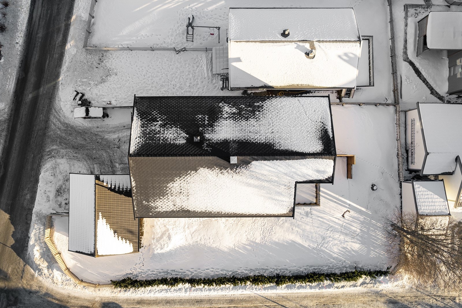 Tomten er på hele 694 m². Galleribilde