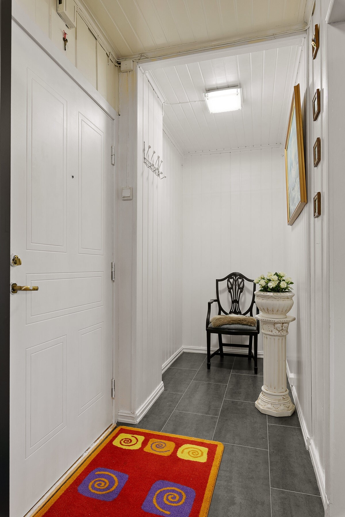 Det er et flott fellesvaskeri i kjelleren. Galleribilde