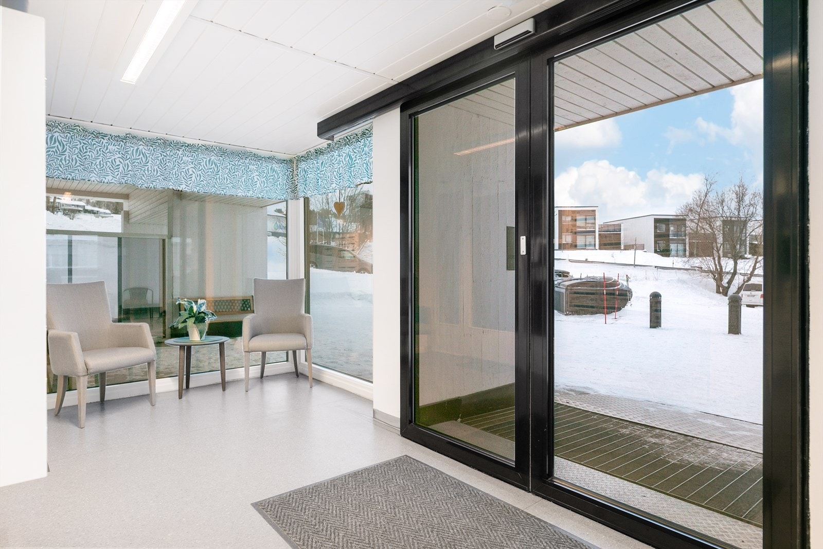 Det er enkel adkomst via heis til leiligheten som ligger plassert i 3.etasje Galleribilde