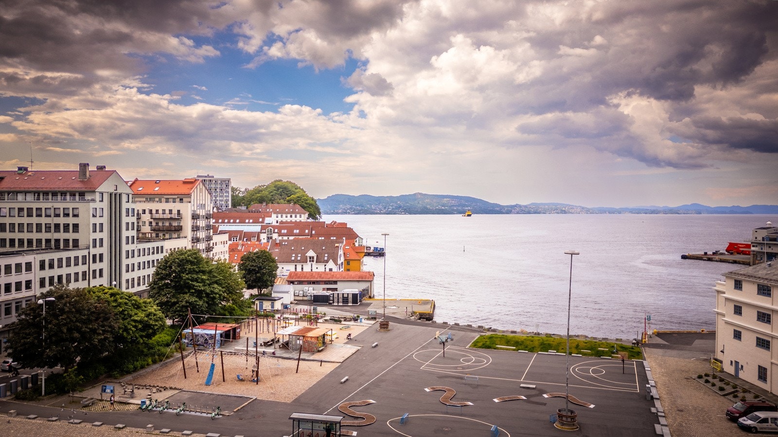 - Gangavstand til klatre- og lekeplasser - Galleribilde