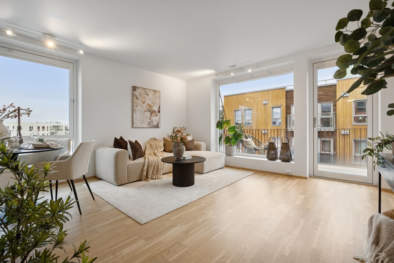 Her får du en moderne 3-roms leilighet med meget sentral beliggenhet i Heimdal sentrum. Galleribilde